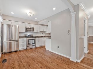 6401 Old Scotts Ct, Springfield, VA 22152