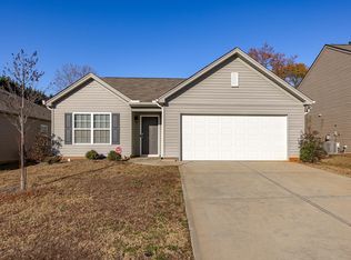 552 Craftsman Ln, Boiling Springs, SC 29316
