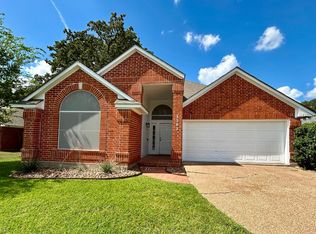 1303 Bayou Woods Dr, College Station, TX 77840