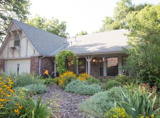 6615 E 103rd St S, Tulsa, OK 74133