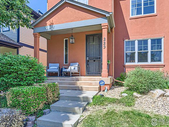 2nd image of 229 River View Ct