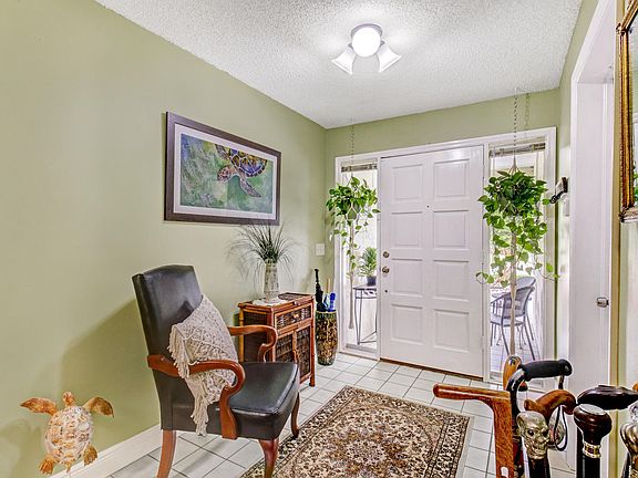 3rd image of 5780 Marblewood Ct