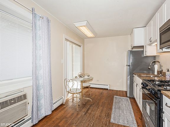 5th image of 327 N Princeton Ave APT 1