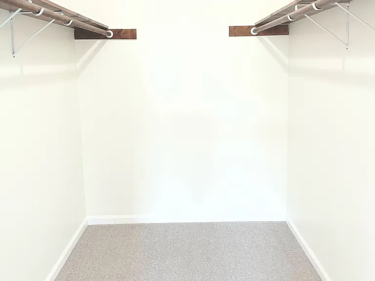 689 Cedar Point — Photo 18