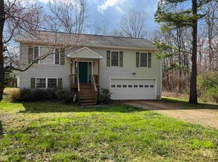 115 China Clay Rd, Stuarts Draft, VA 24477