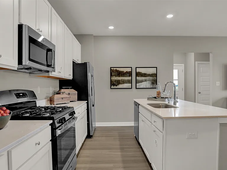 17307 Gibson Dr — Photo 13