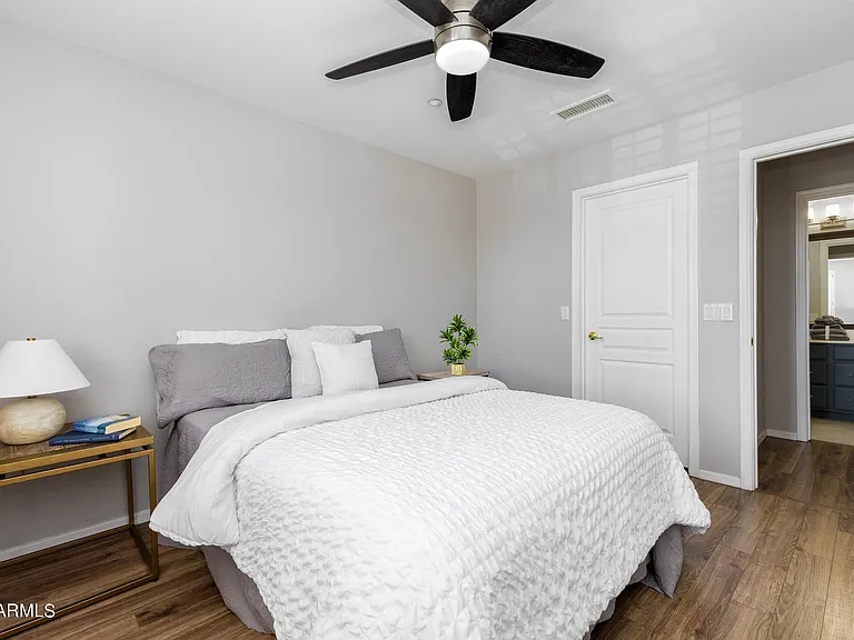 10458 E Karen Dr — Photo 27