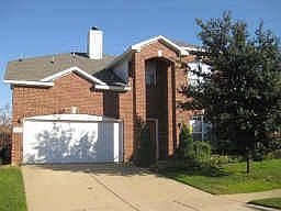 1st image of 120 Lincoln Ln