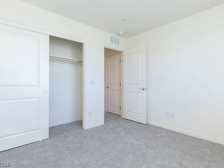 9921 Cobalt Cliffs St — Photo 32