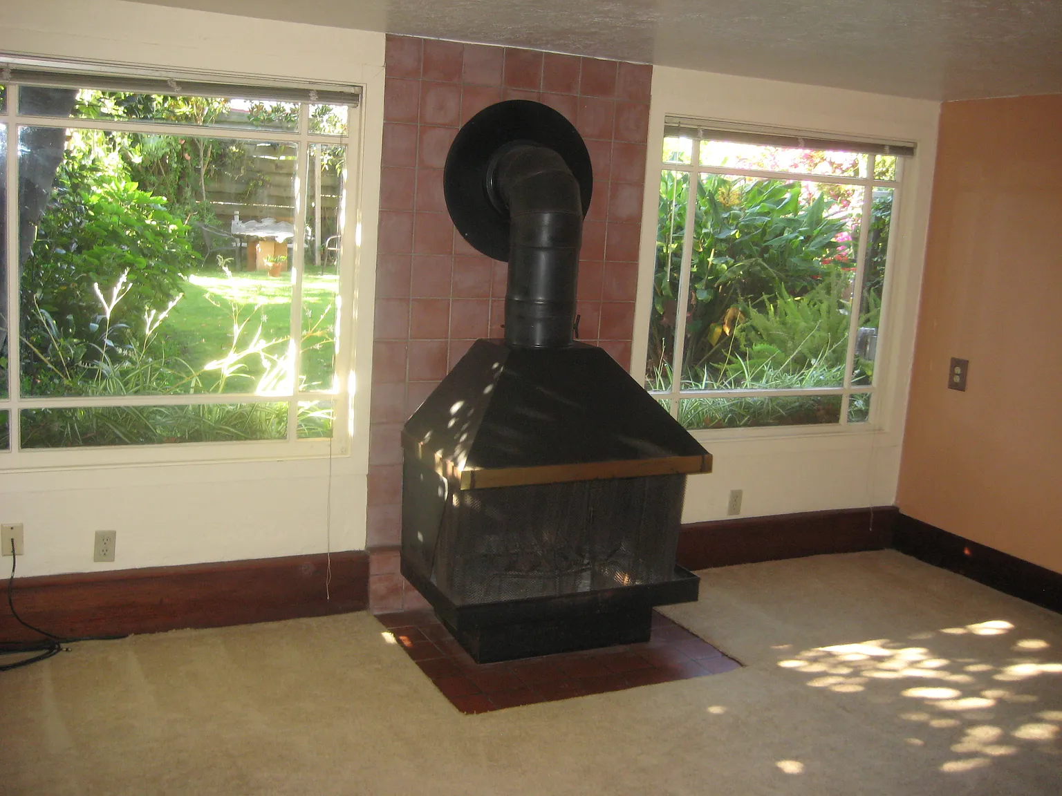 2 bed, 1000 sqft, $3,200 — Photo 4
