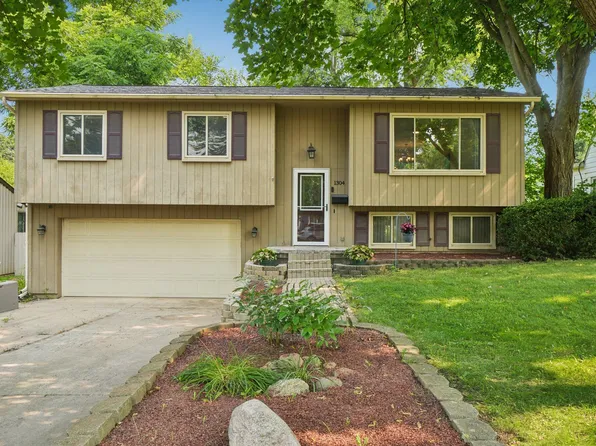 1304 Whittier Rd, Ypsilanti, MI 48197