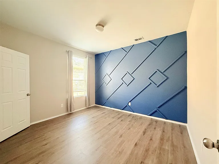 2404 Bermont Red Ln — Photo 14