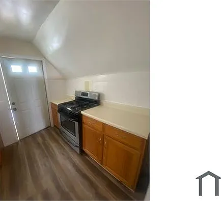 18 Woodbury Ave #3 — Photo 6