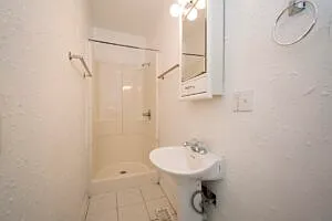 212 West Washington Street - 1 — Photo 3