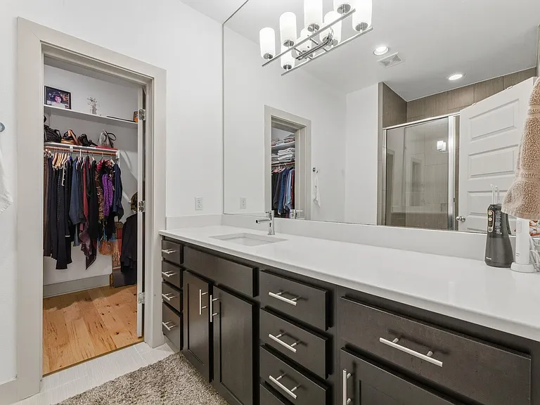 2101 Town Centre Dr #1808 — Photo 18