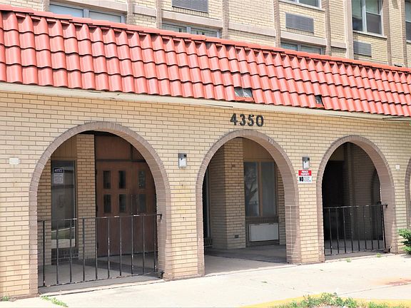 2nd image of 4350 W Ford City Dr APT B1307