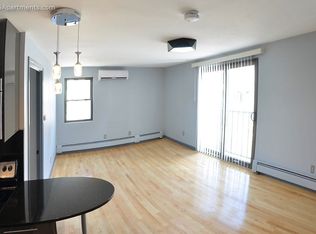 54 Spring St #3, Cambridge, MA 02141