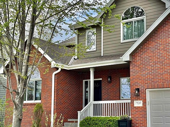 2nd image of 7920 Amelia Dr