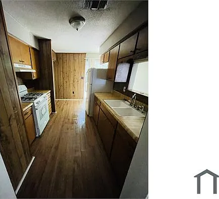 2961 Moorcroft Dr — Photo 2