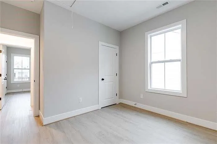 2314 Halifax Ave — Photo 16