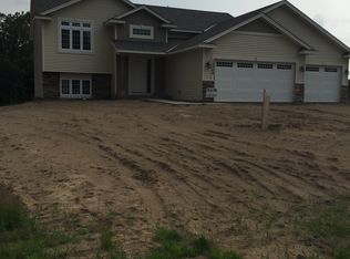 13868 7th Ave N, Zimmerman, MN 55398