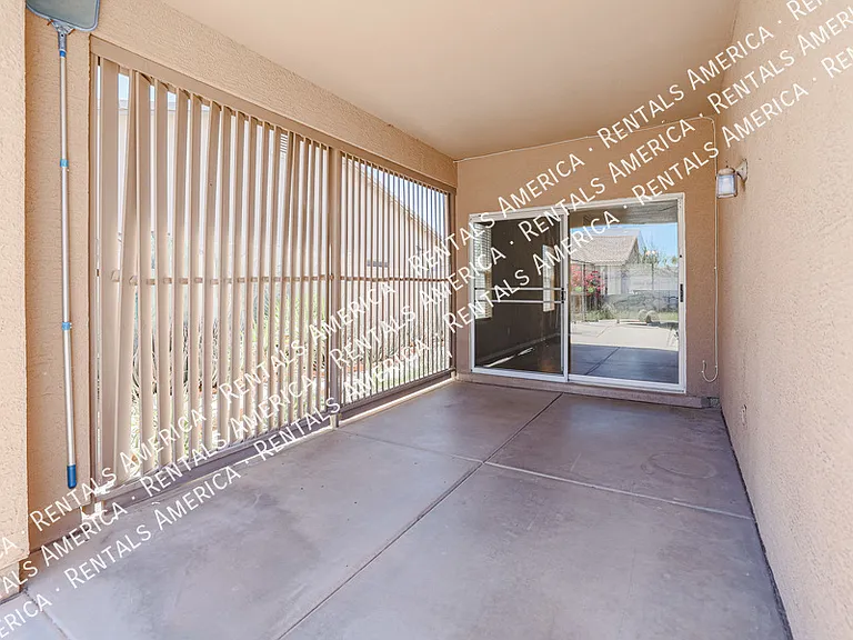 11925 W Jefferson St — Photo 34
