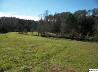 1535 Trig Long Rd, Dandridge, TN 37725