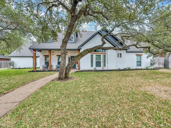 14035 Horseshoe Cir, Woodway, TX 76712