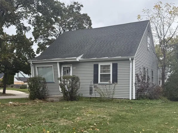 5494 North 12th STREET, Milwaukee, WI 53209