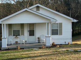 206 Ross Cemetery Rd, Rocky Top, TN 37769