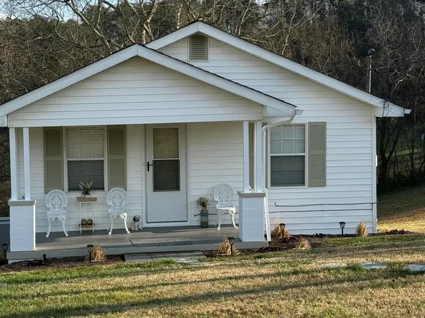 206 Ross Cemetery Rd, Rocky Top, TN 37769