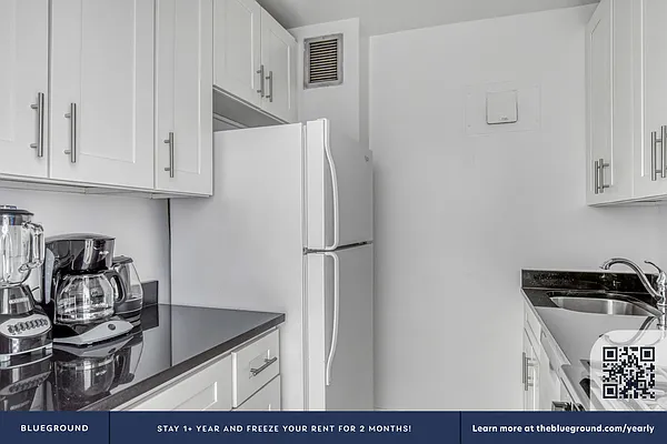 Rented by The Blueground | media 7