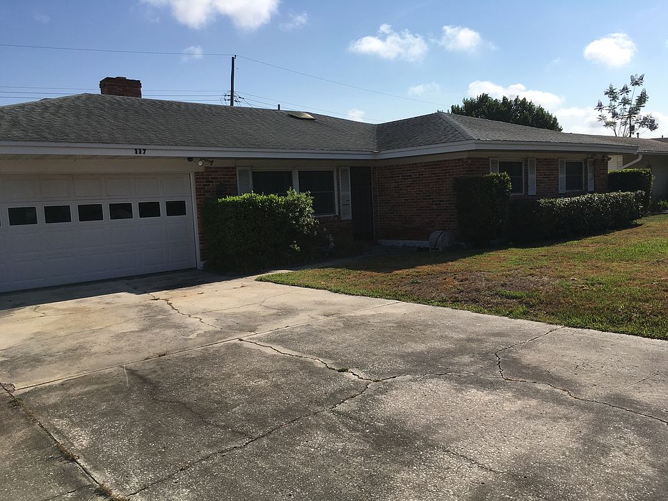 4/2 Pool Home 