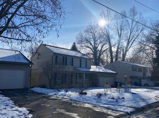 11562 Rose Ln, Cincinnati, OH 45246