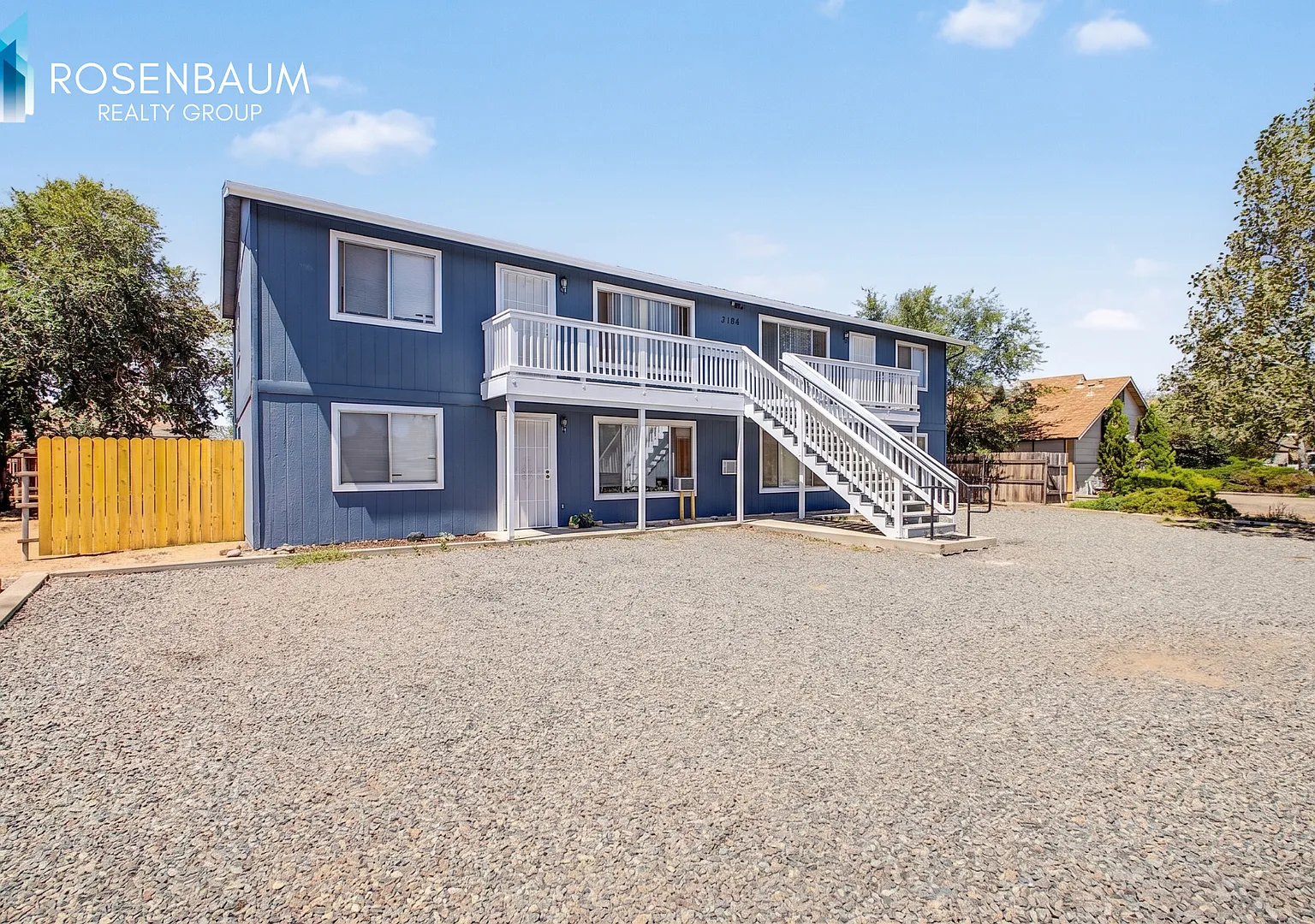 Charming 2-bedrooms, 1-bath upstairs apartment in the heart of Prescott Valley! — Photo 3