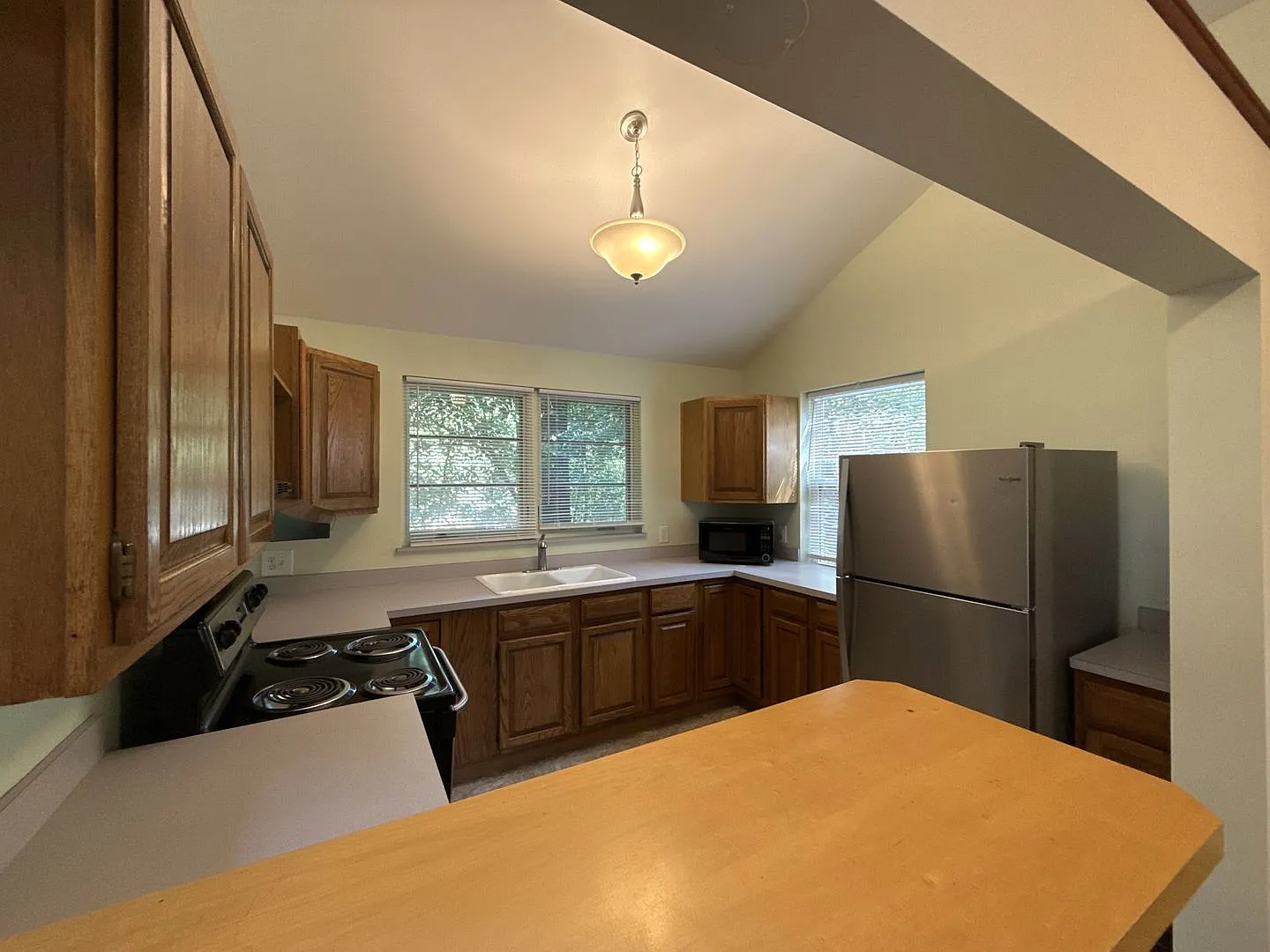 Awesome ADU in Wesley Heights! — Photo 1