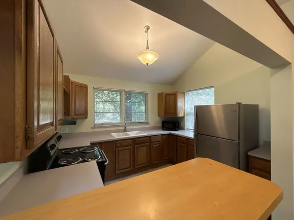 213 S Summit Ave, Charlotte, NC 28208