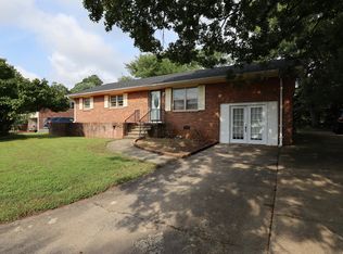 1115 Lorraine St, Graham, NC 27253