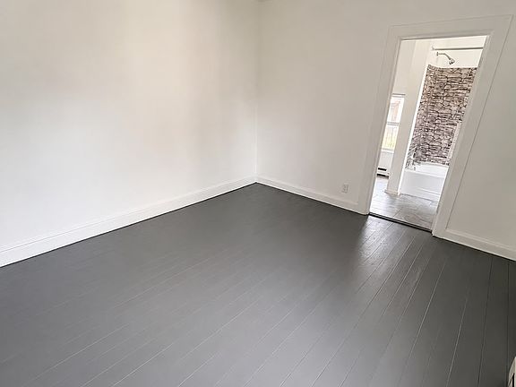 5th image of 148 E Washington St