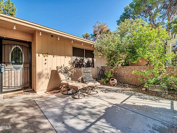 4th image of 15605 N 98TH Avenue