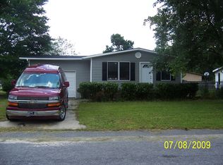 3015 Buckeye Dr, Florence, SC 29505