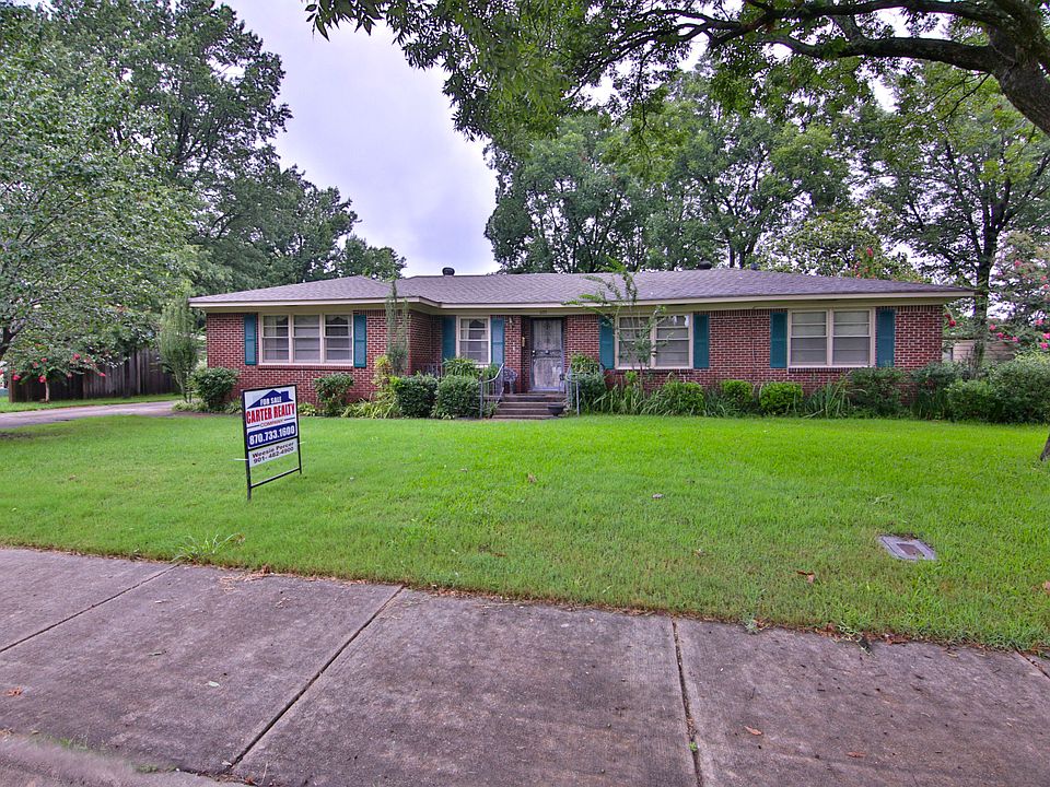 1st image of 607 W Barton Ave