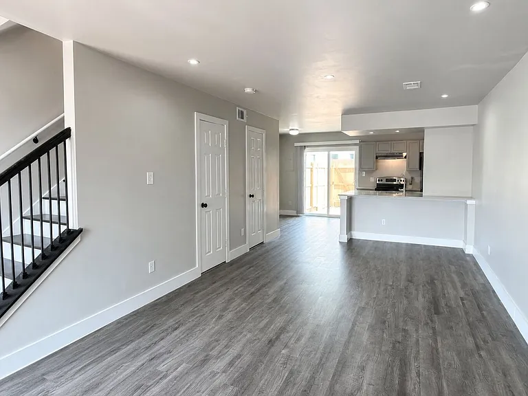 12184 E Kepner Pl — Photo 1
