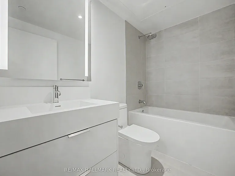308 Jarvis St #308 — Photo 14