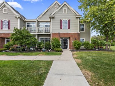 W206N16743 Blackberry CIRCLE #1627, Jackson, WI, 53037