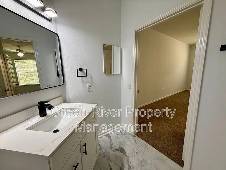 10550 Baymeadows Rd #814 — Photo 13
