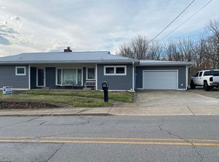 Academy St, Canton, NC 28716