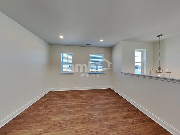112 Twin River Dr — Photo 13