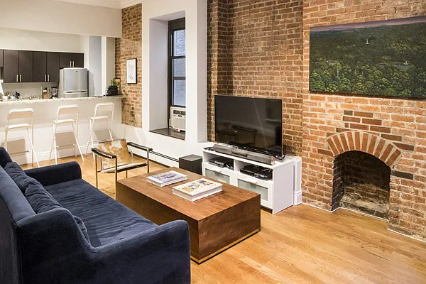 Rented by Bohemia Realty Group | media 26