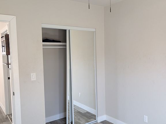 3rd image of 1140 E Ridgewood St #A